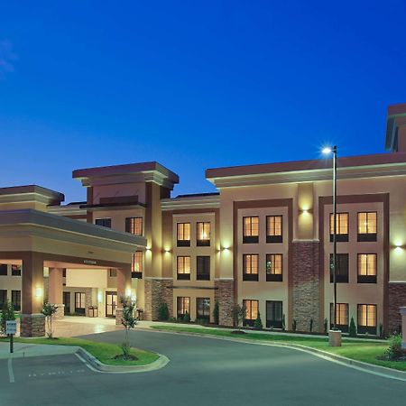 Отель La Quinta By Wyndham Memphis Wolfchase Экстерьер фото